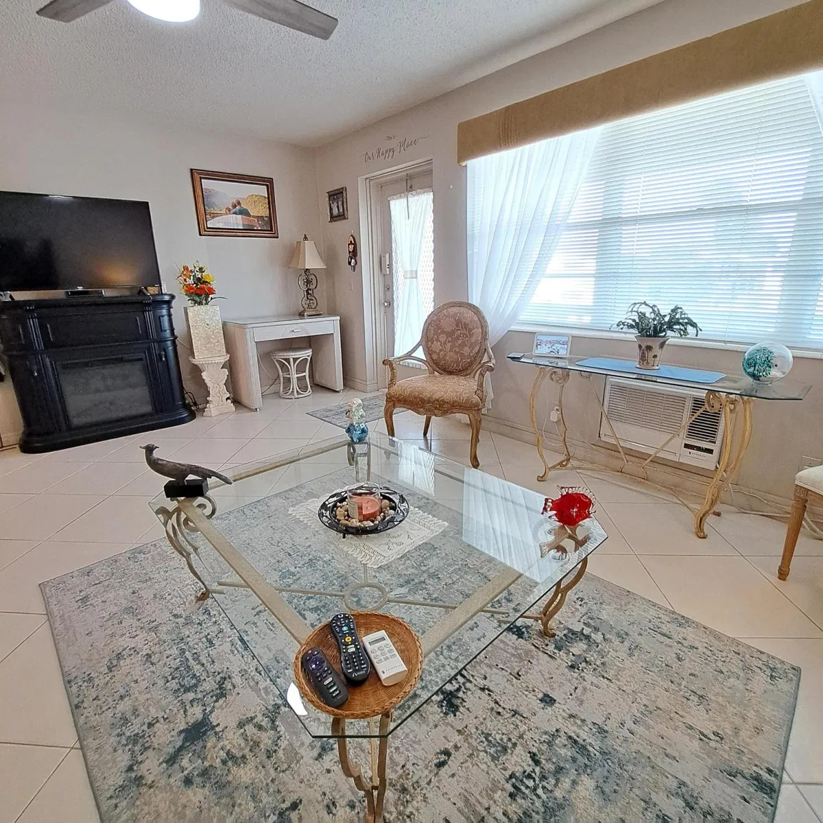 Residence photo 4