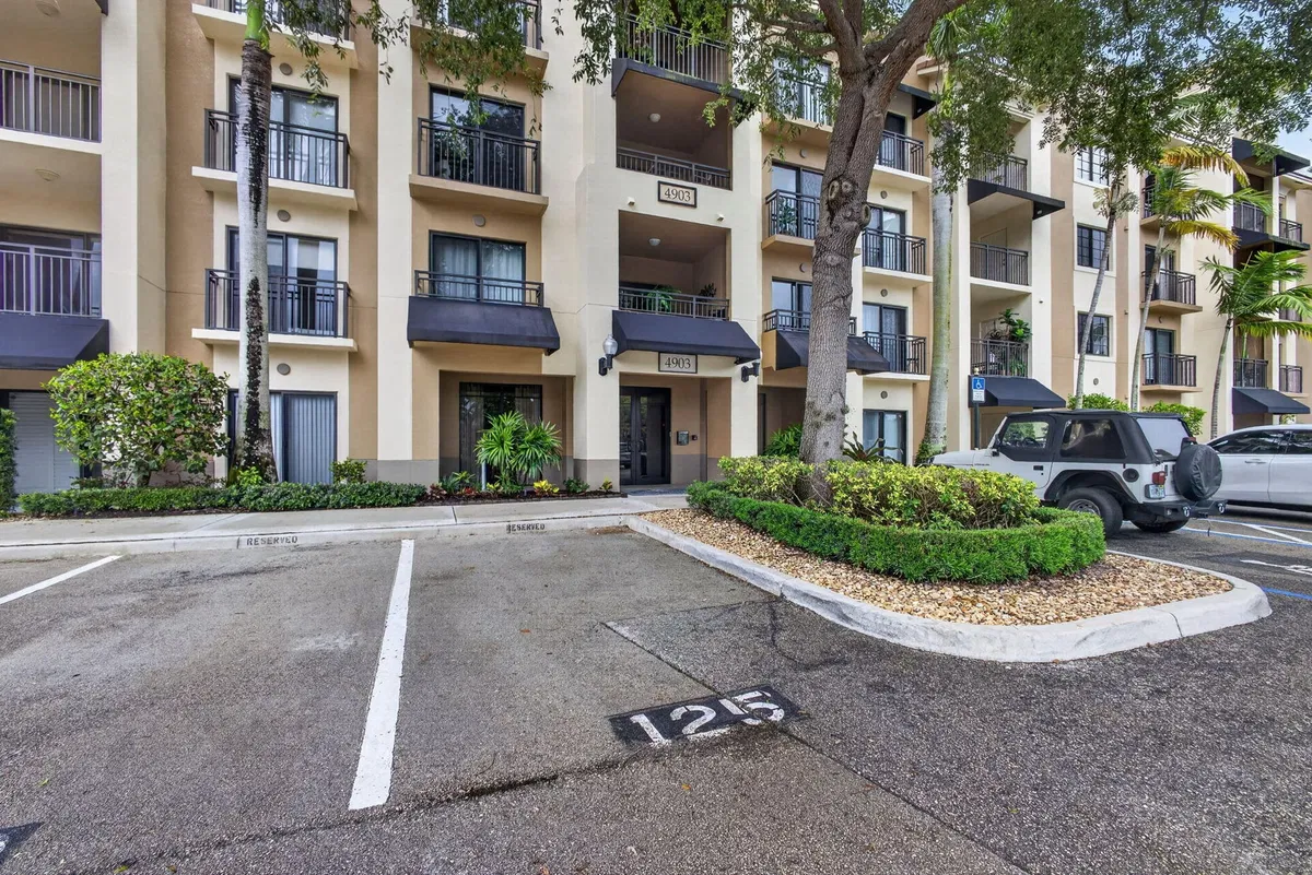 Residences at Midtown Palm Beach Gardens Unit 3203 photo 28