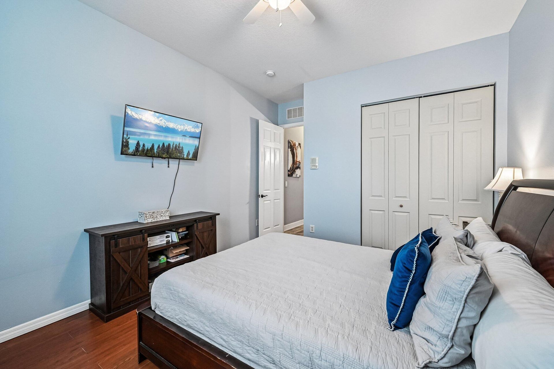 Residence photo 22