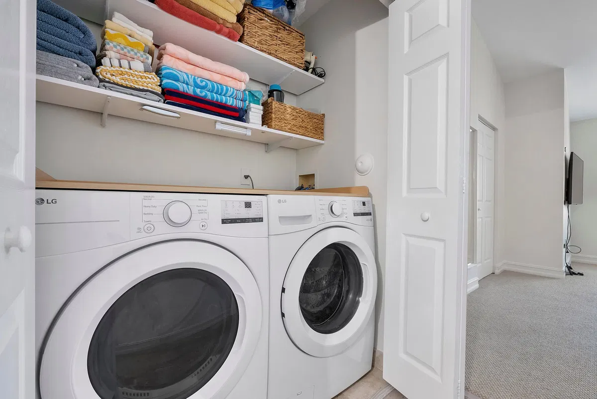 Unit 102 photo 25