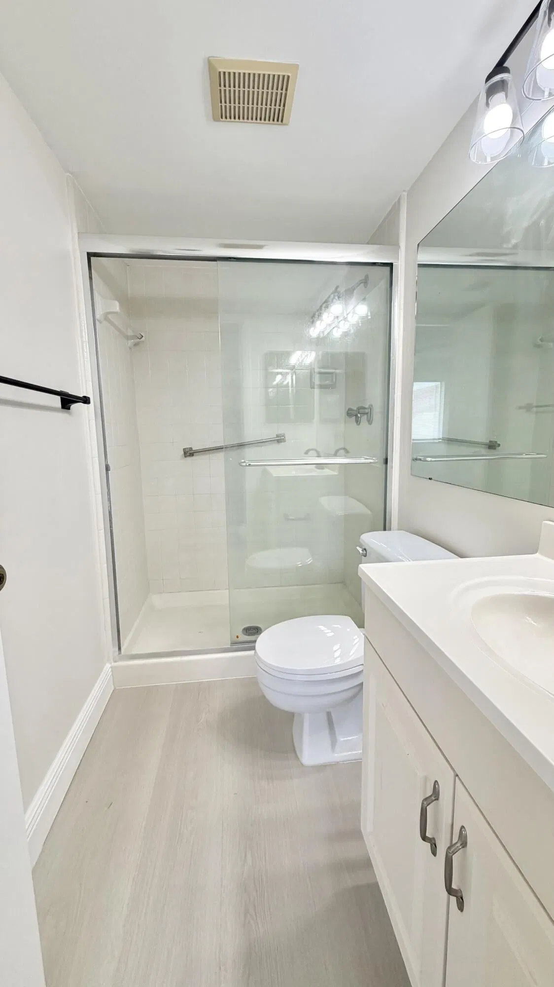 Unit D2 photo 10