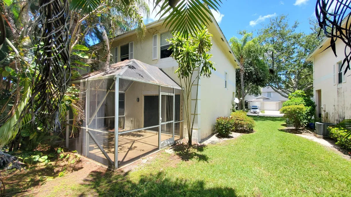  Residence photo 22