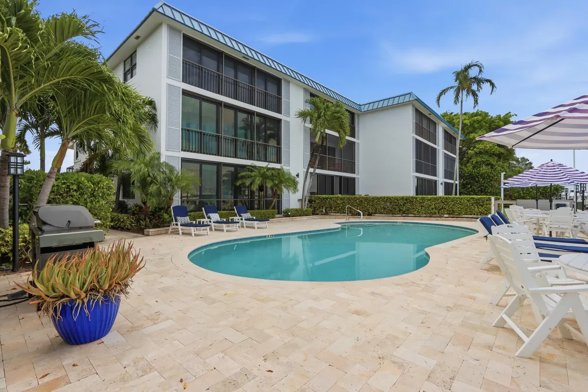 Singer Island Unit 206 photo 28