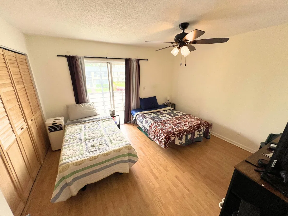  Unit 124 photo 7