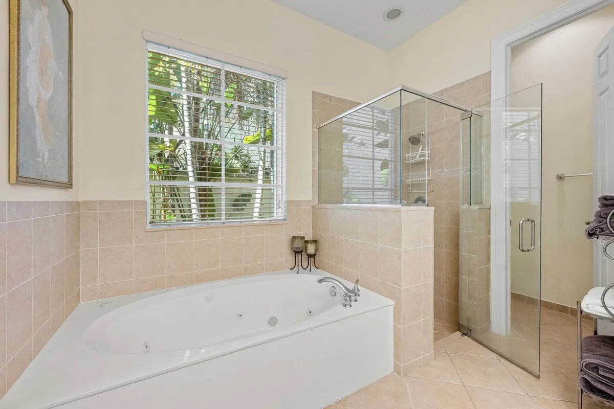 Evergrene Palm Beach Gardens Residence photo 37