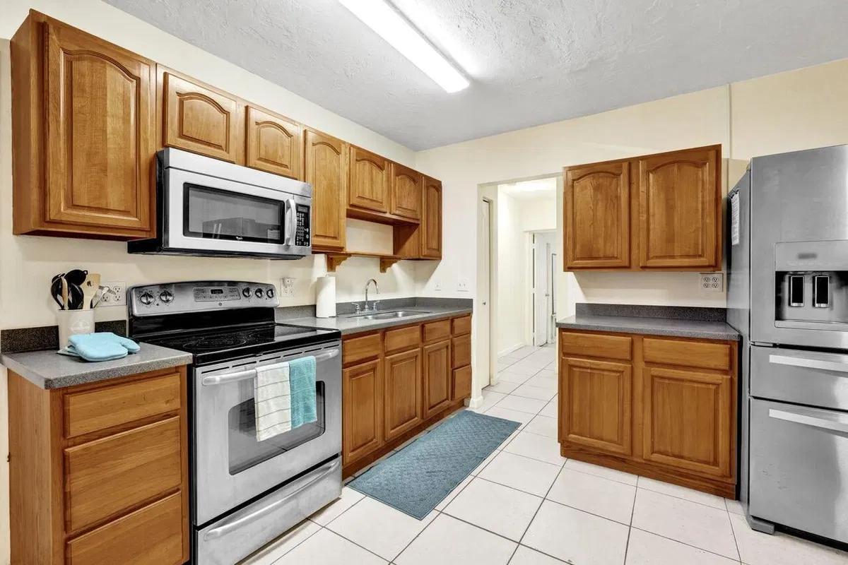 Residence photo 16