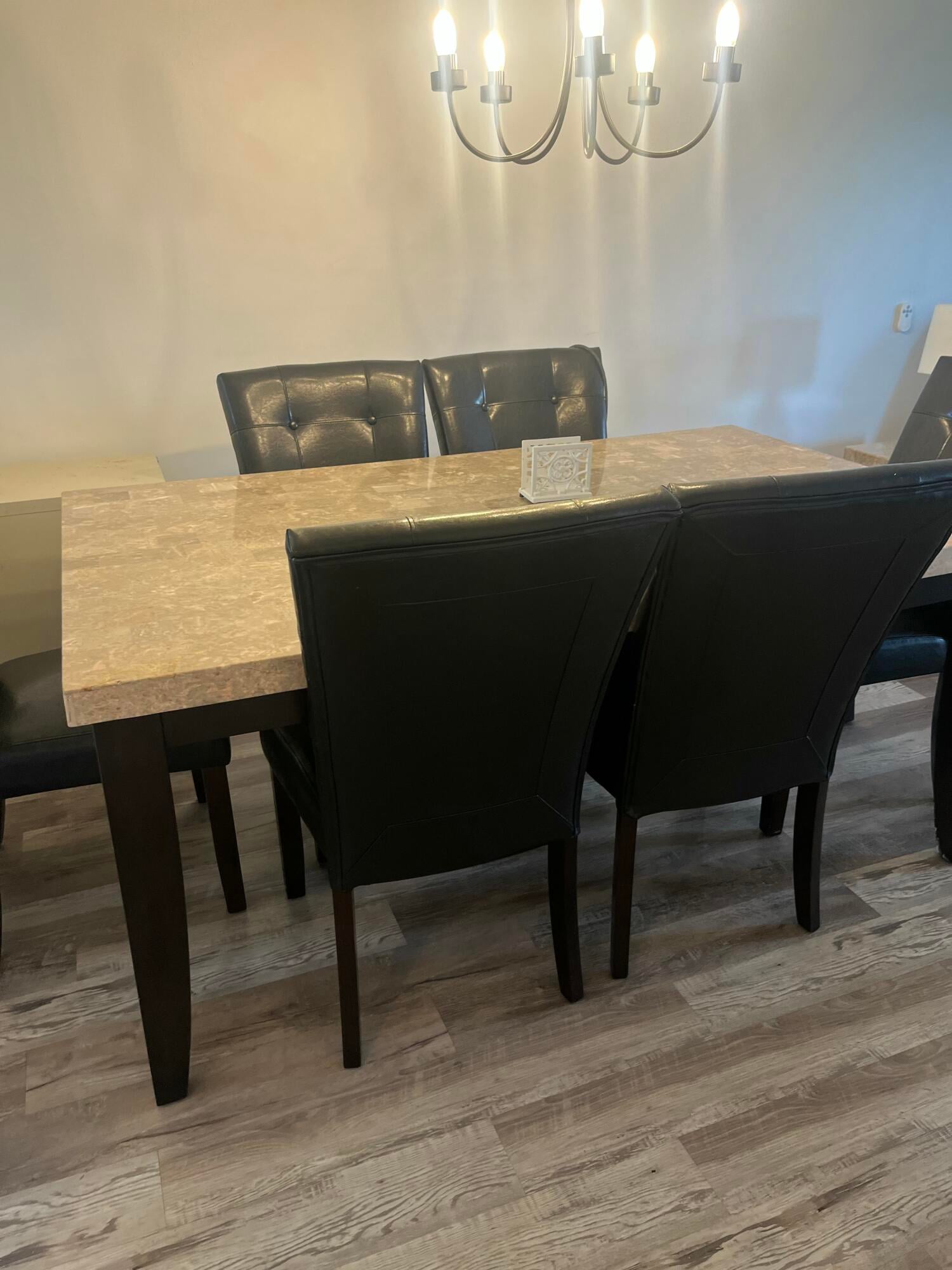 Unit 204 photo 4