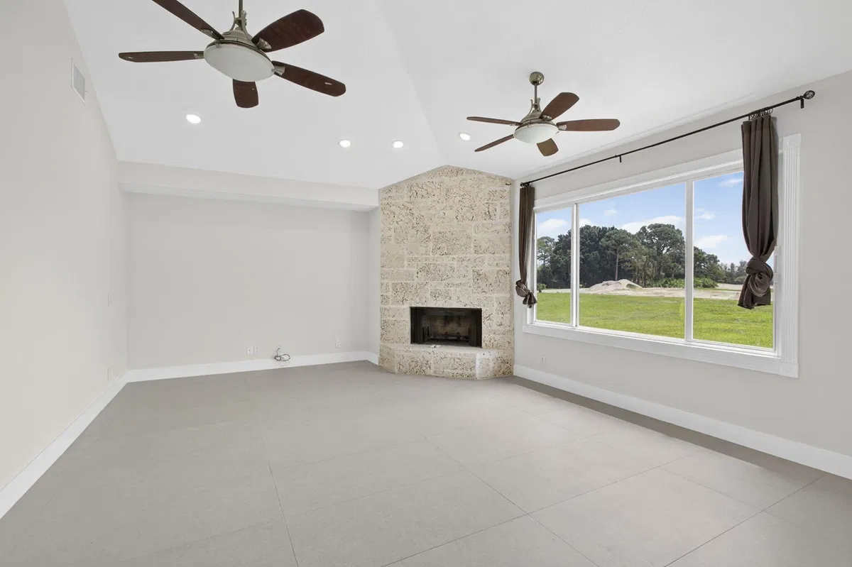 Stonewal Estates Residence photo 28