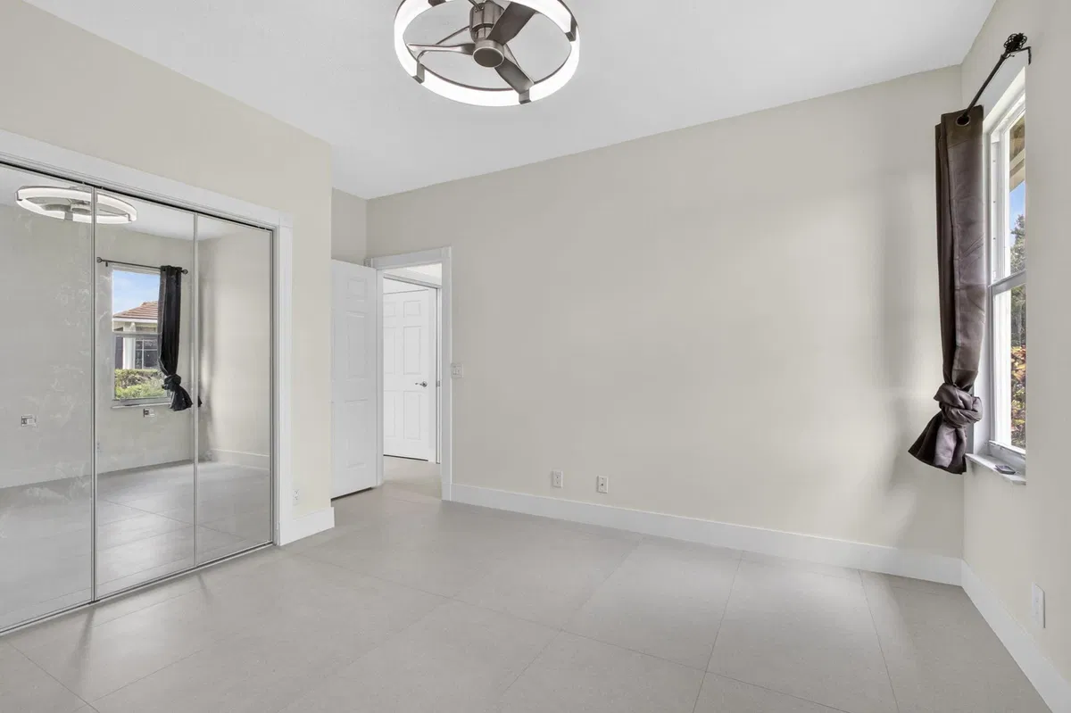 Stonewal Estates Residence photo 55