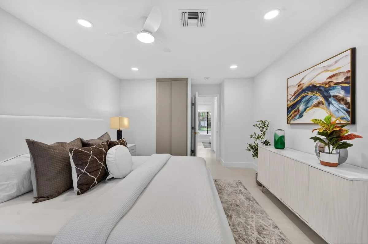 Residence photo 22