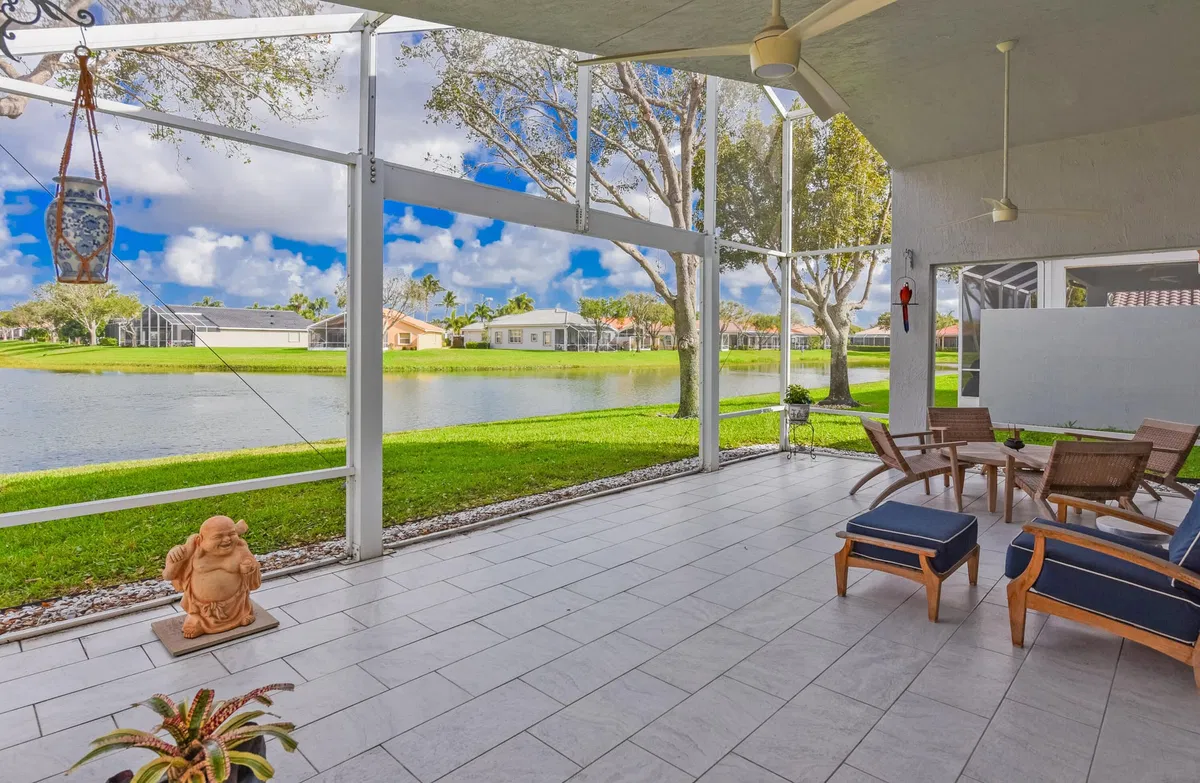 Residence photo 19