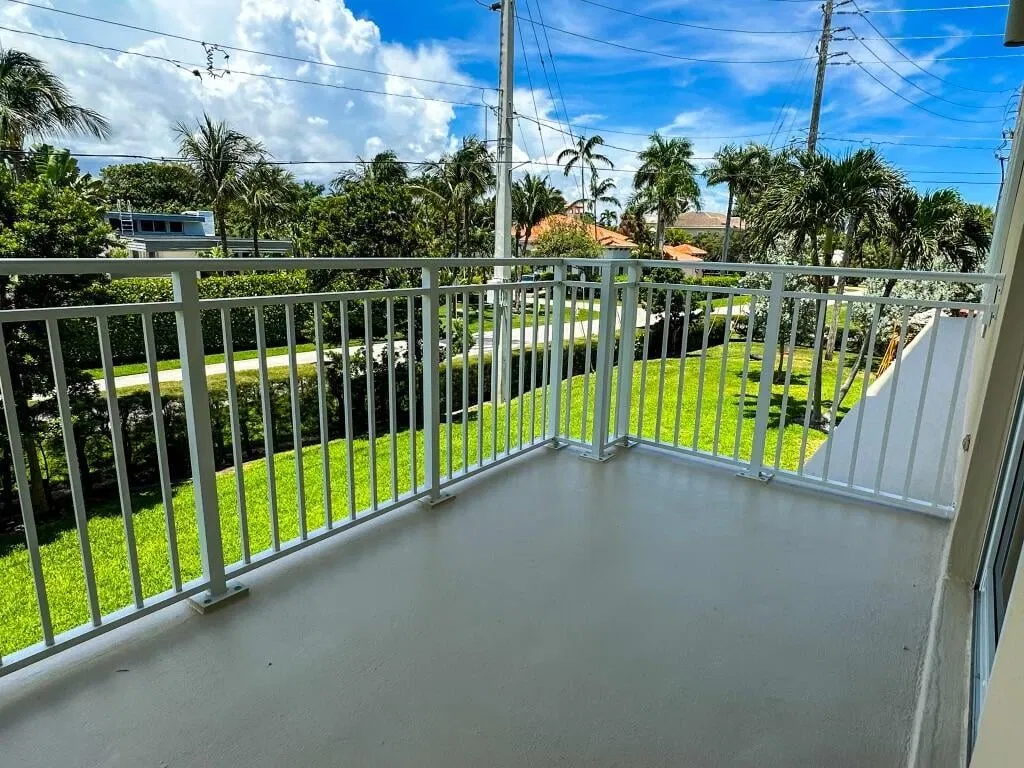 Boca Raton Unit 2b photo 7