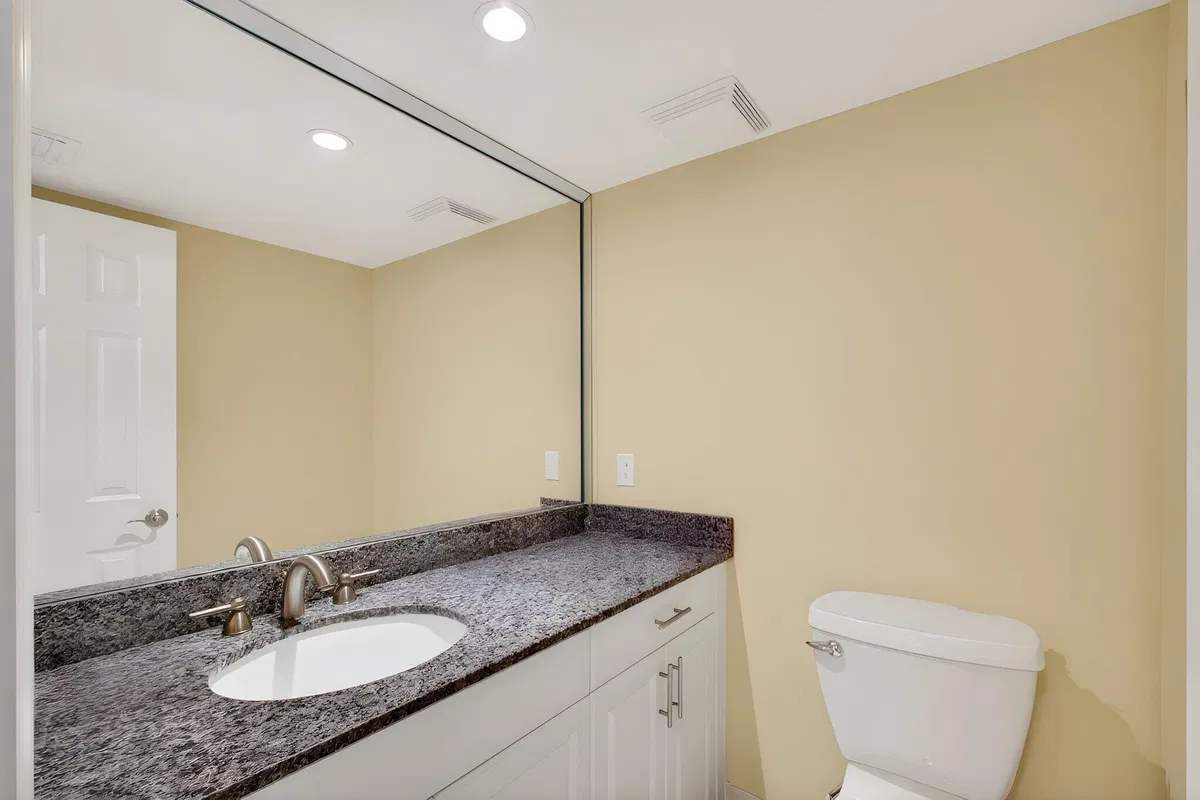 Tiara Singer Island Unit 31 B photo 16