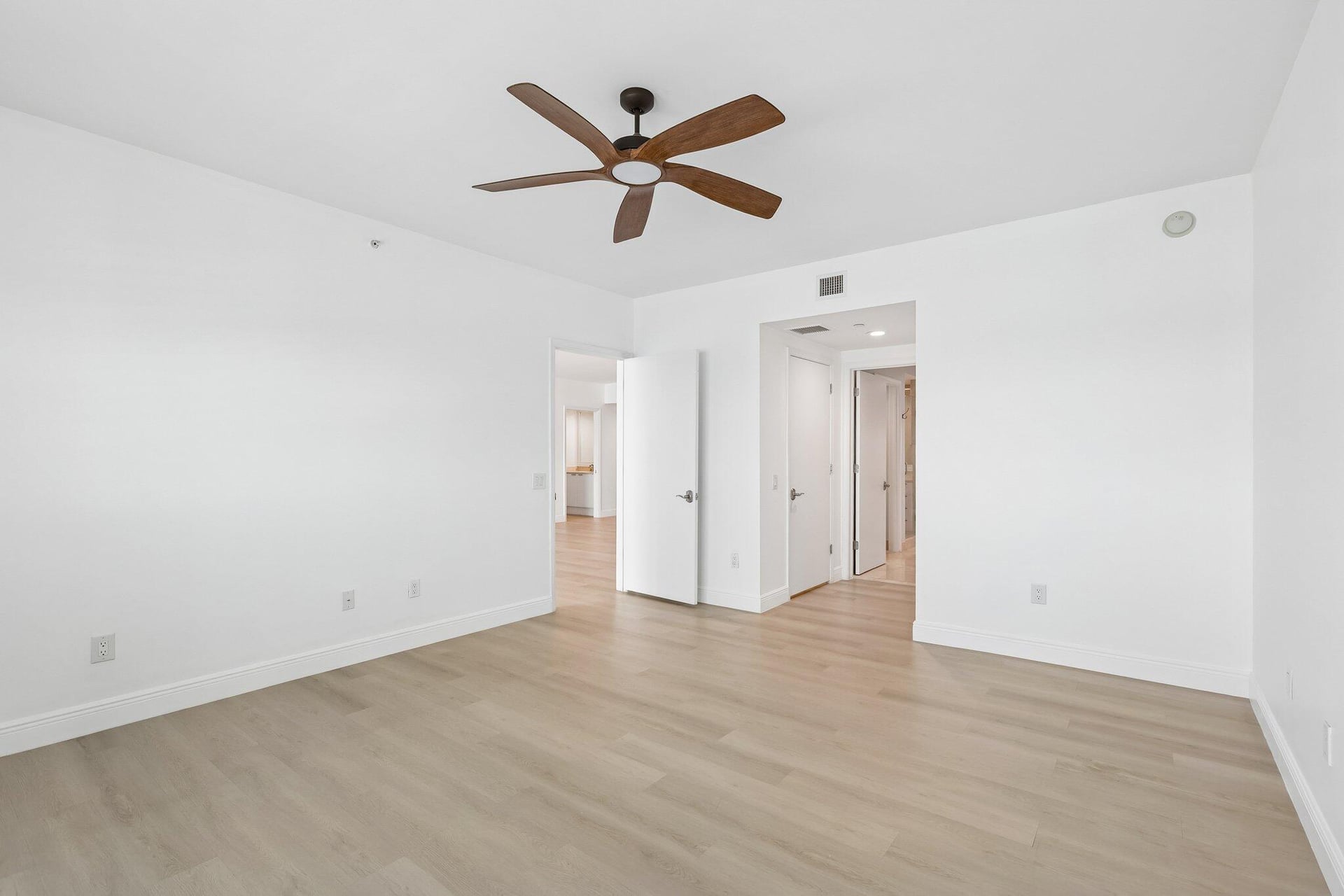Marina Grande Riviera Beach Unit 1202 photo 16