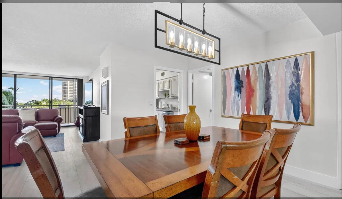 Singer Island Unit 405 photo 7