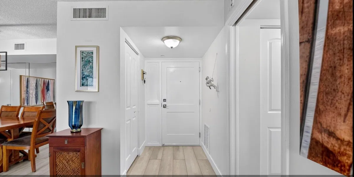 Singer Island Unit 405 photo 13