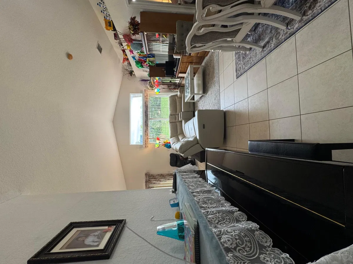 Residence photo 10