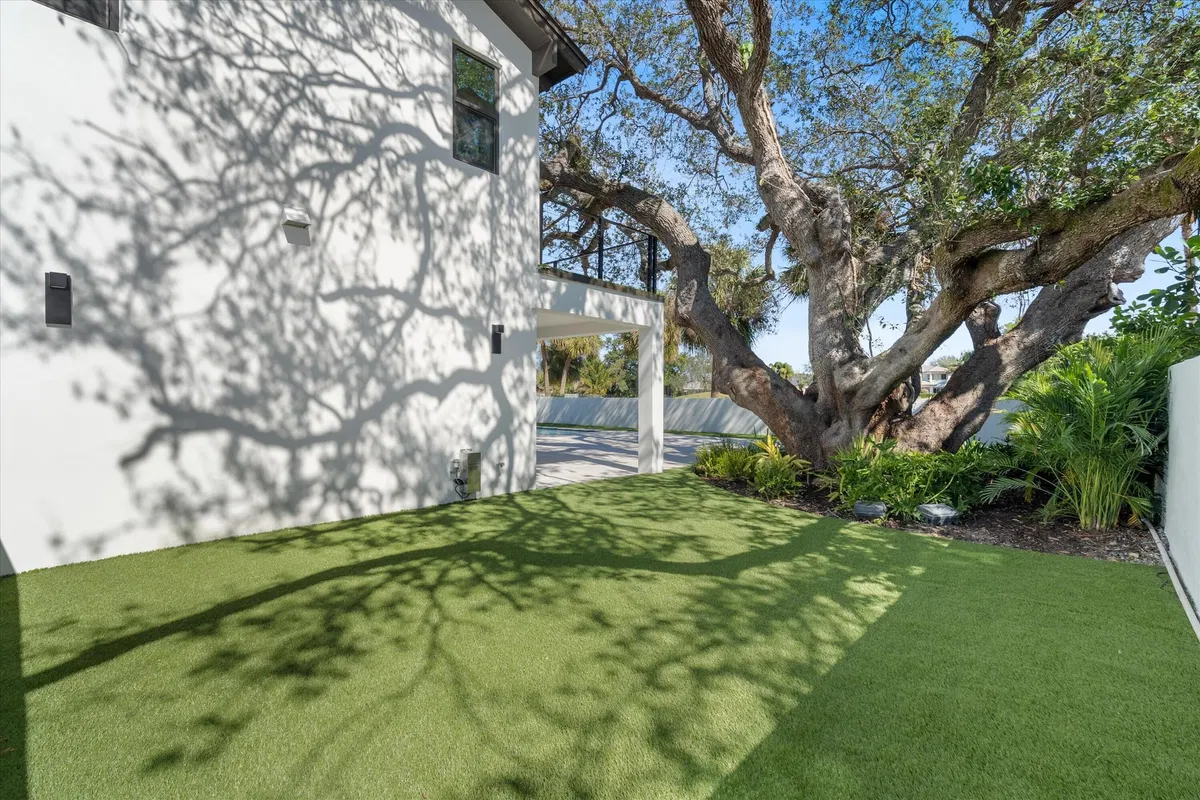 Residence photo 40