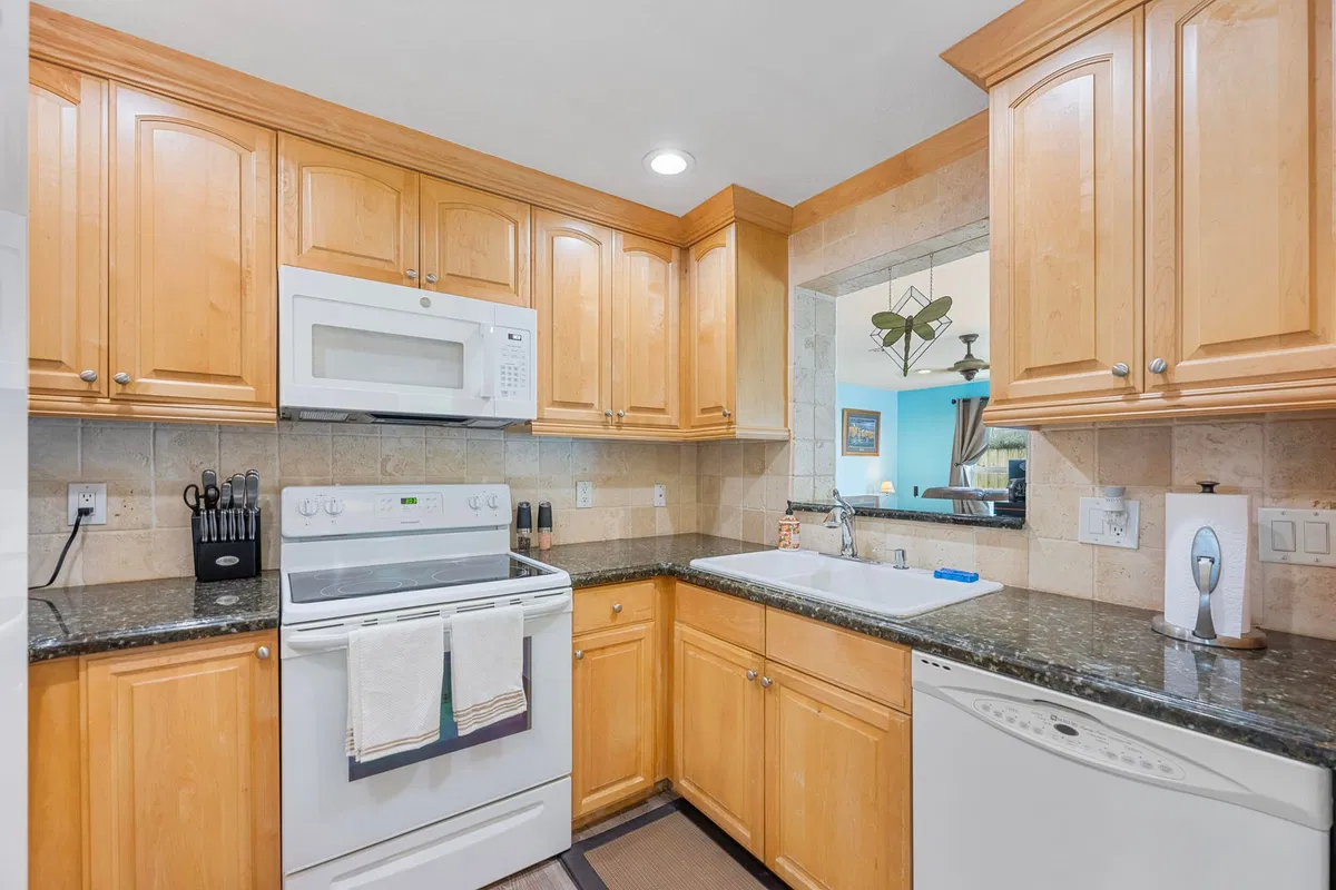 Residence photo 7