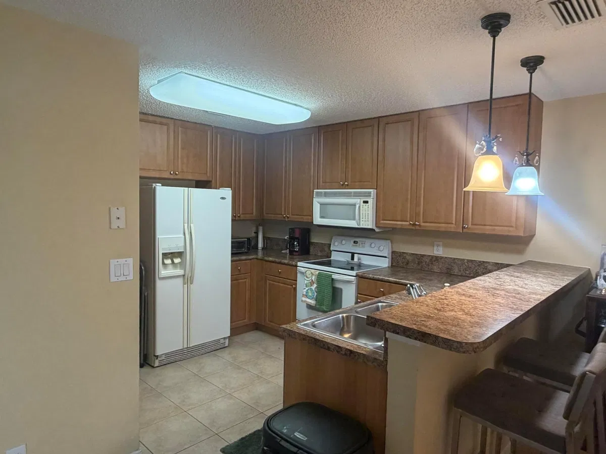 Residence photo 4