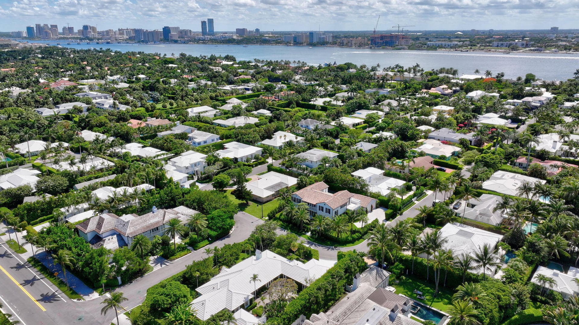 North End Palm Beach Residence photo 40