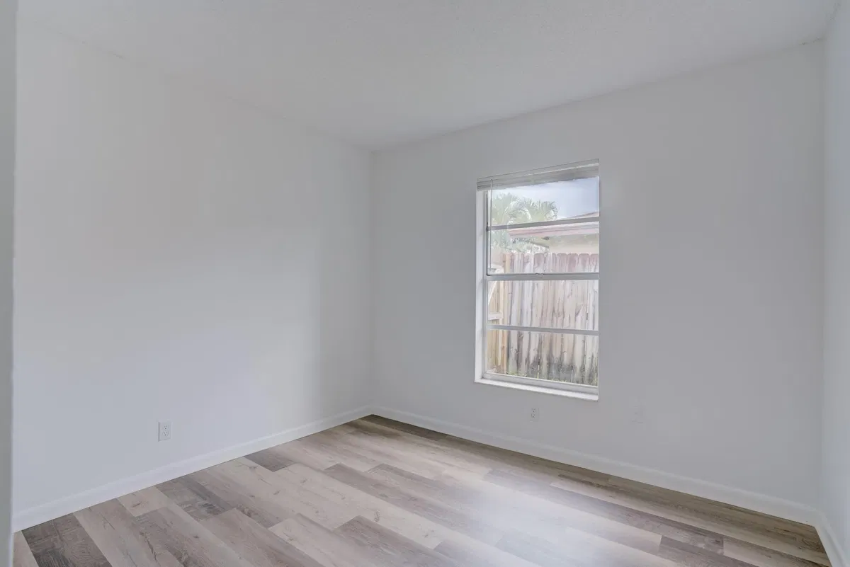 Residence photo 10