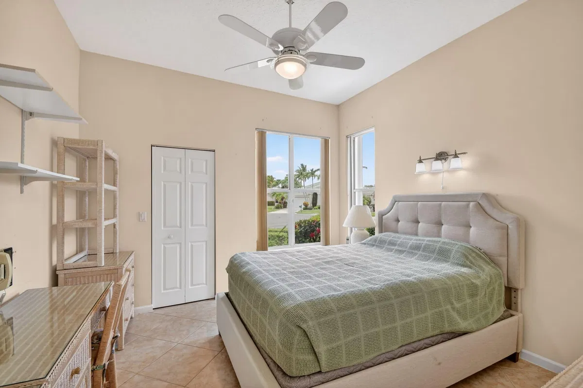  Residence photo 40