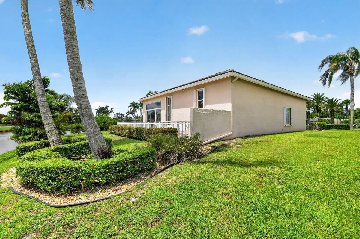  Residence photo 49