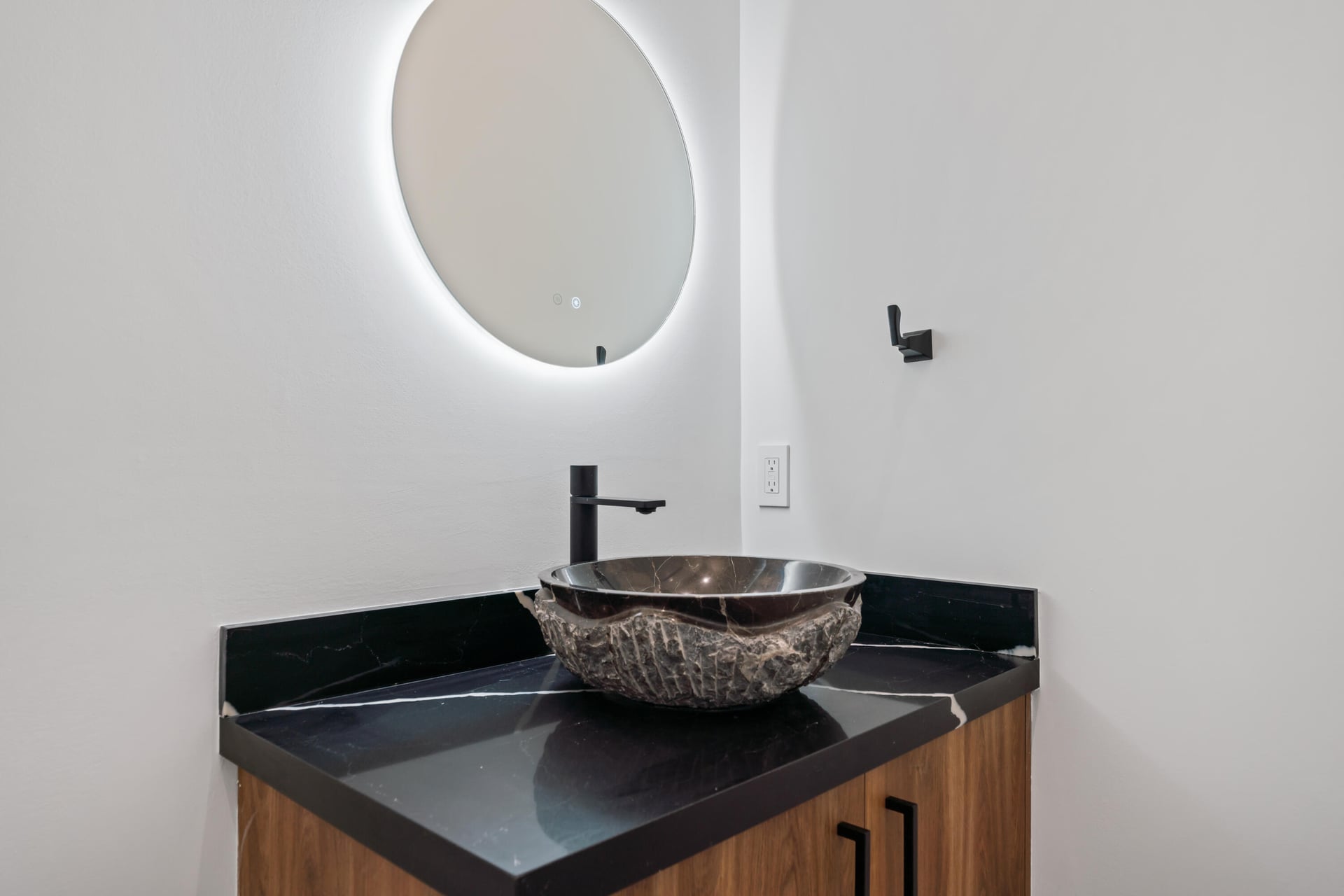  Residence photo 64