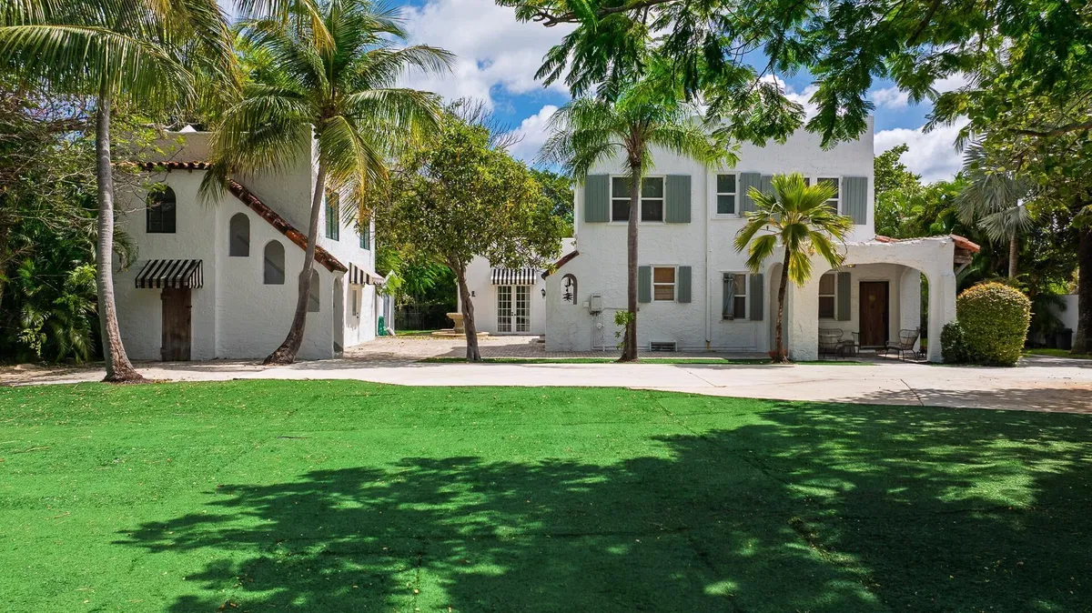 West Palm Beach Residence
