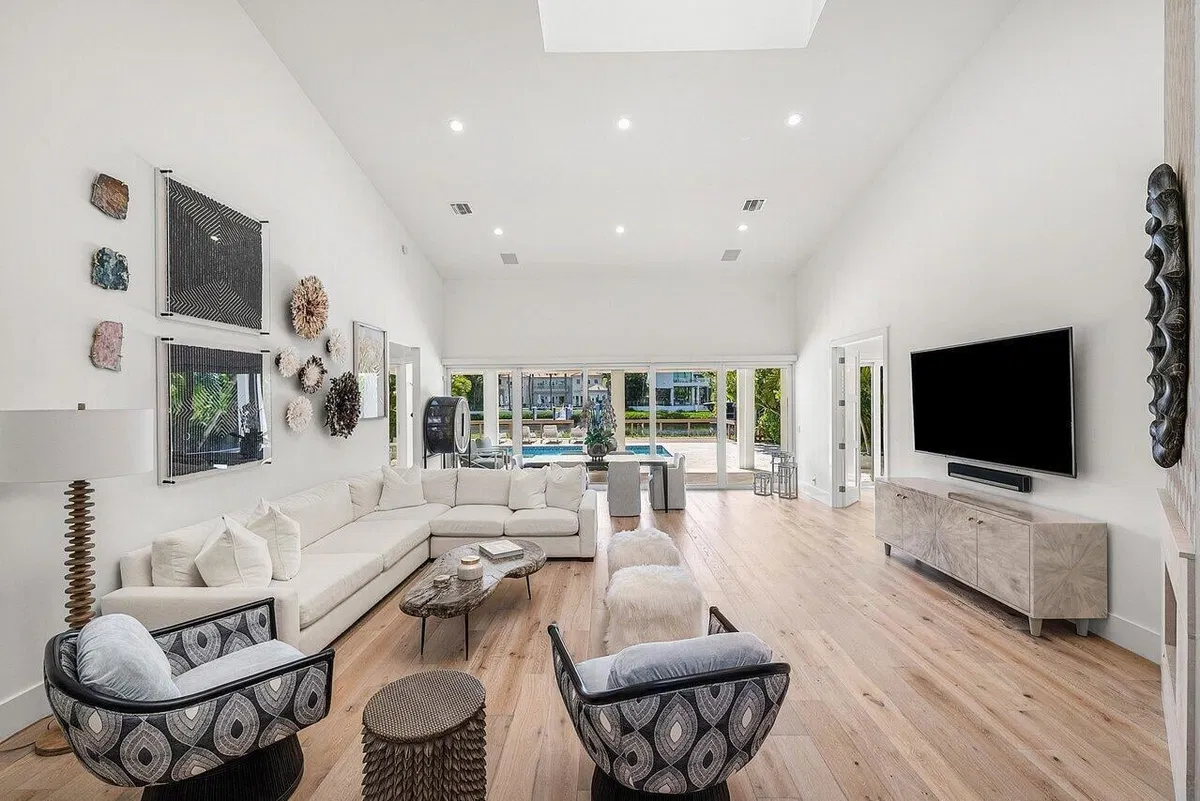 Admirals Cove Residence photo 13