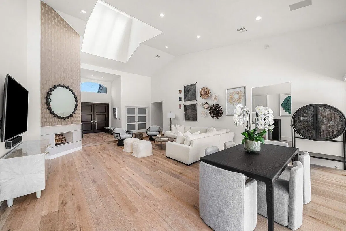 Admirals Cove Residence photo 16