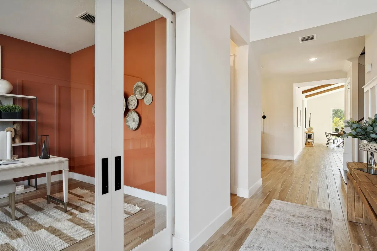 Residence photo 4