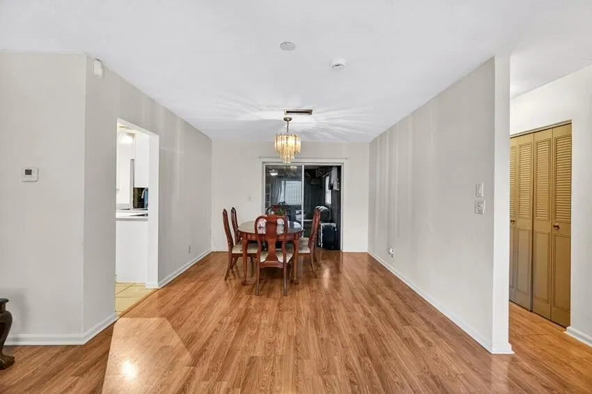 Residence photo 13