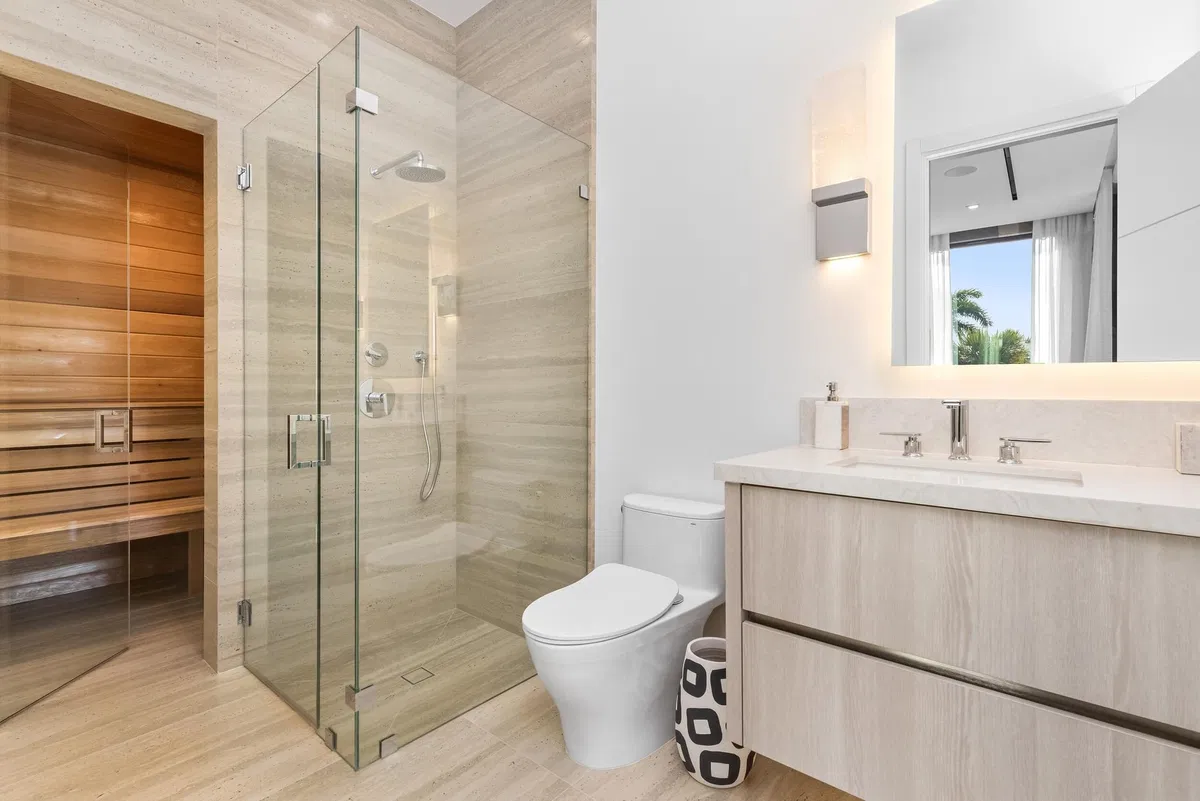 Royal Palm Yacht and Country Club Residence photo 55