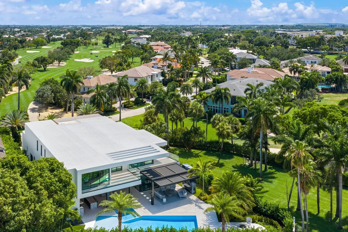 Royal Palm Yacht and Country Club Residence photo 73
