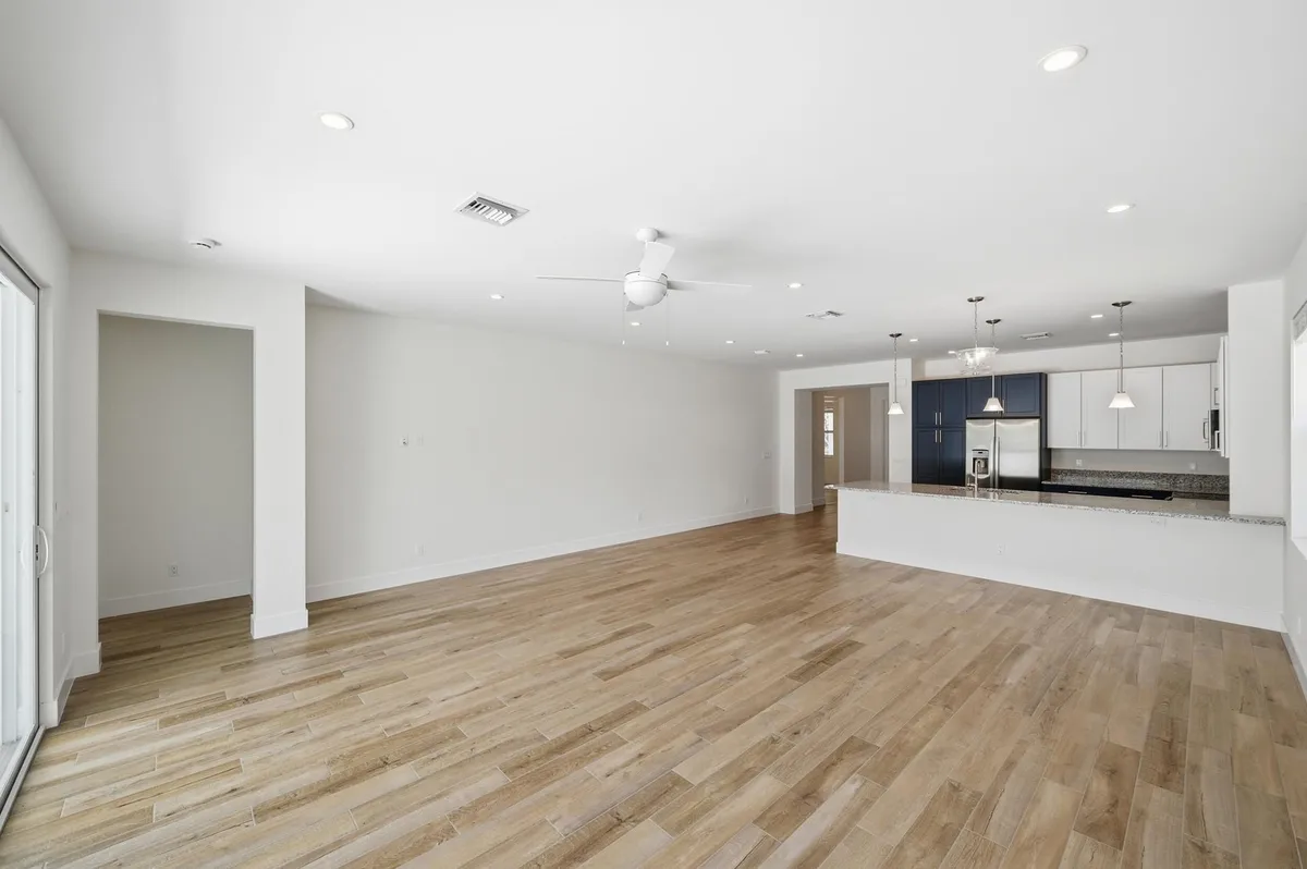 Residence photo 10