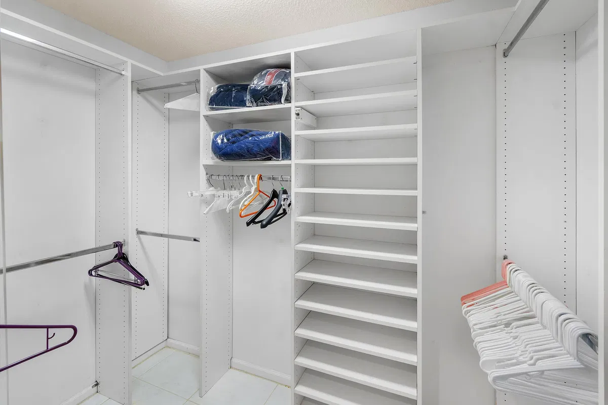 Unit 202 photo 19