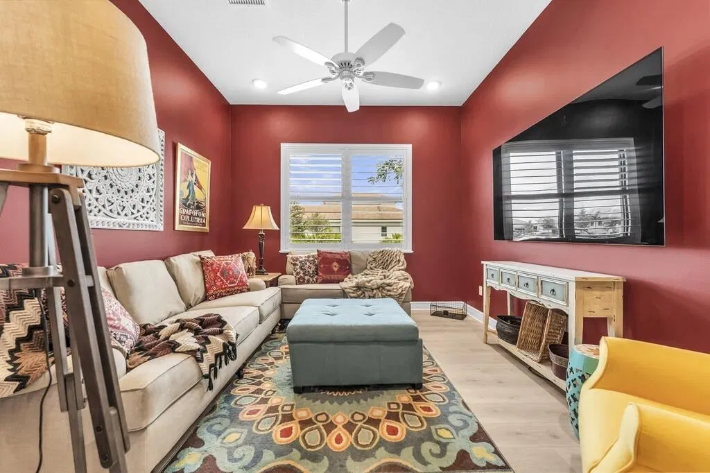 Residence photo 25