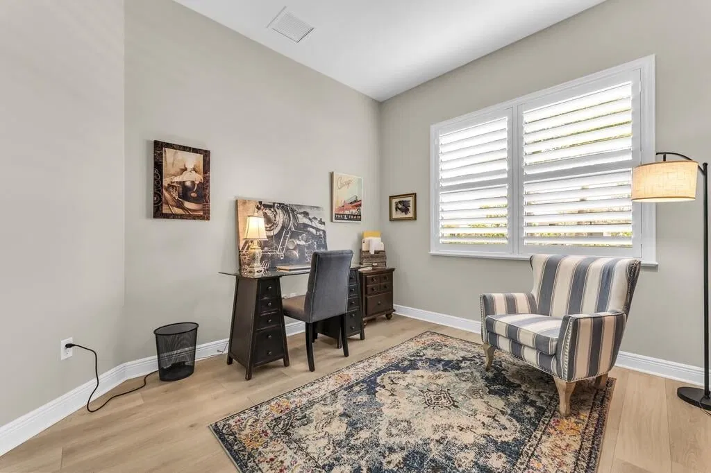 Residence photo 49
