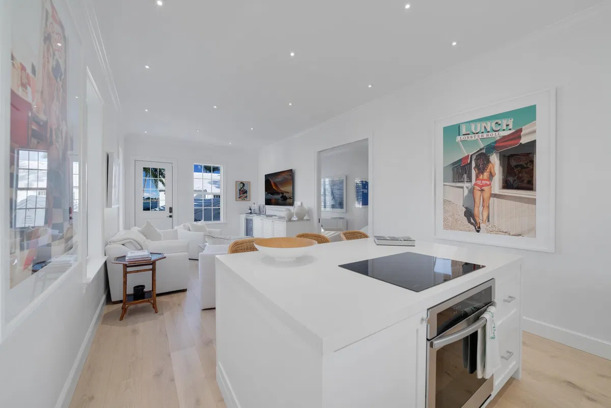 West Palm Beach Residence photo 40