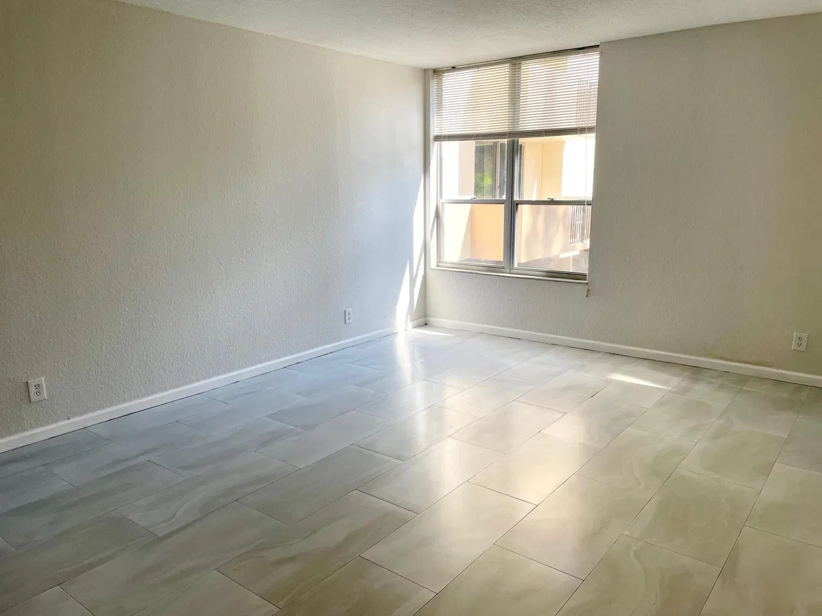 Boca Raton Unit 2n photo 34