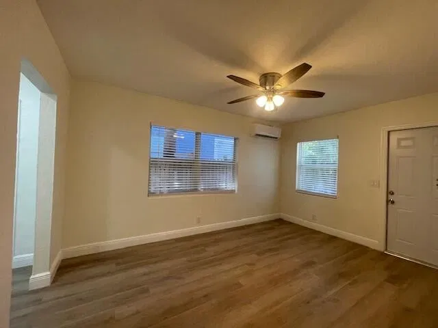 Residence photo 49