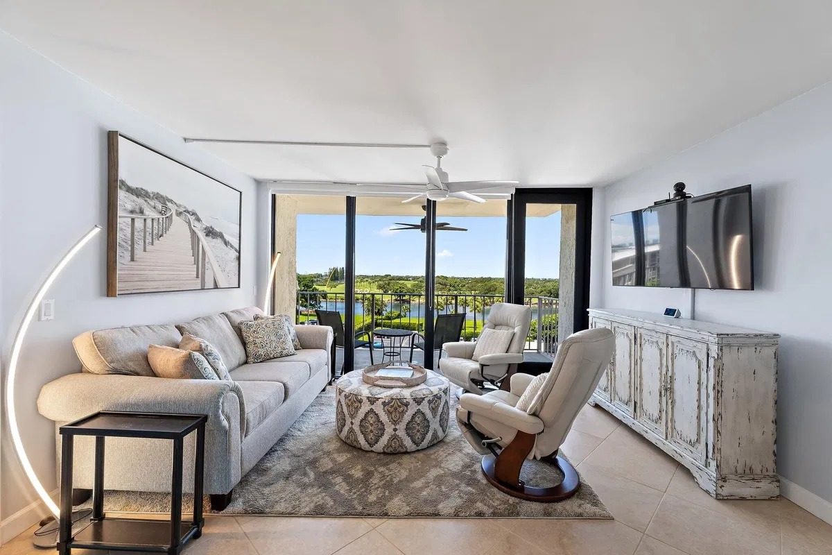 Golfview North Palm Beach I Unit 619