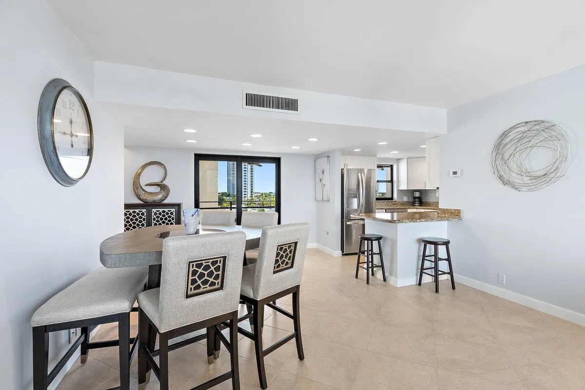 Golfview North Palm Beach I Unit 619 photo 7