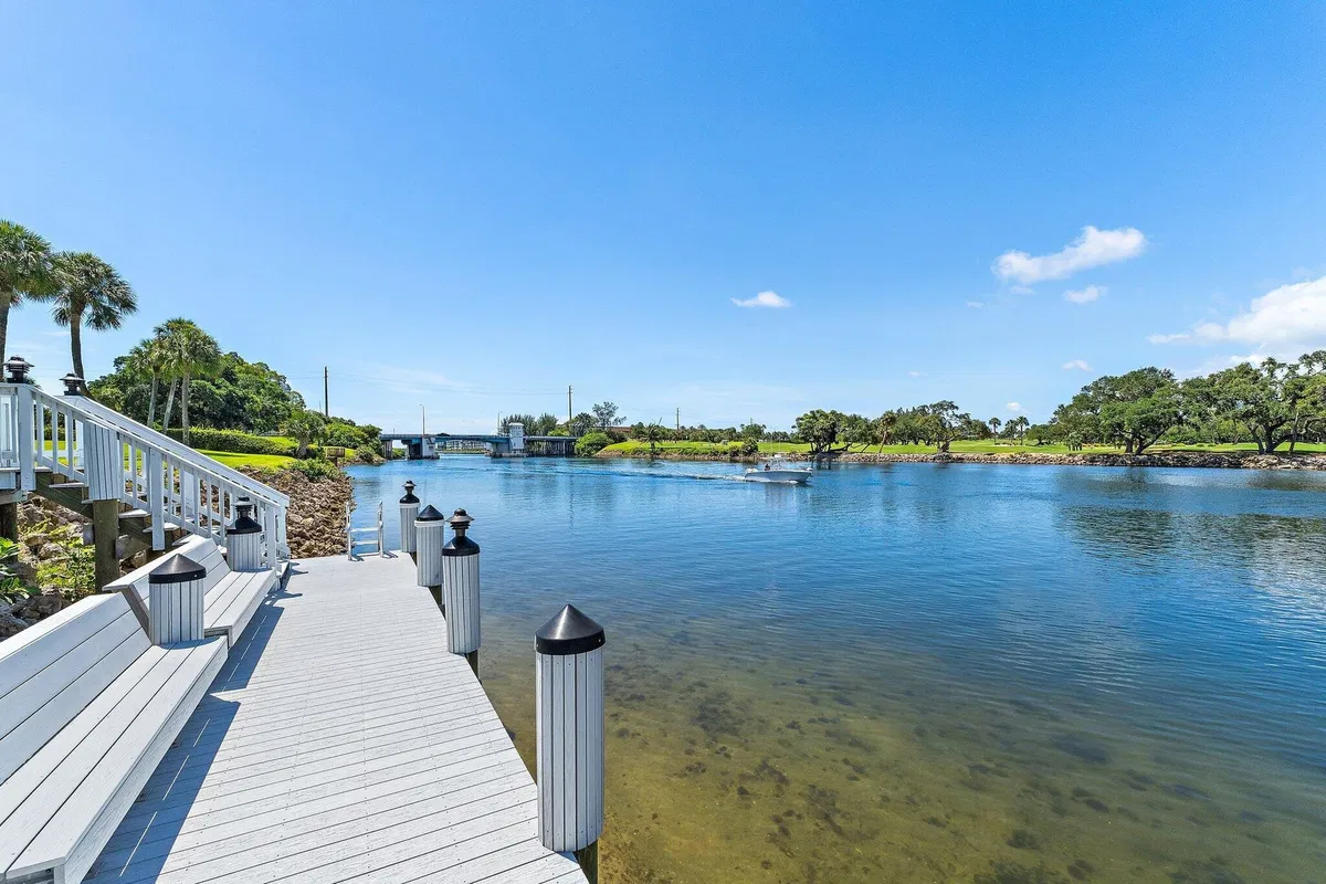 Golfview North Palm Beach I Unit 619 photo 34