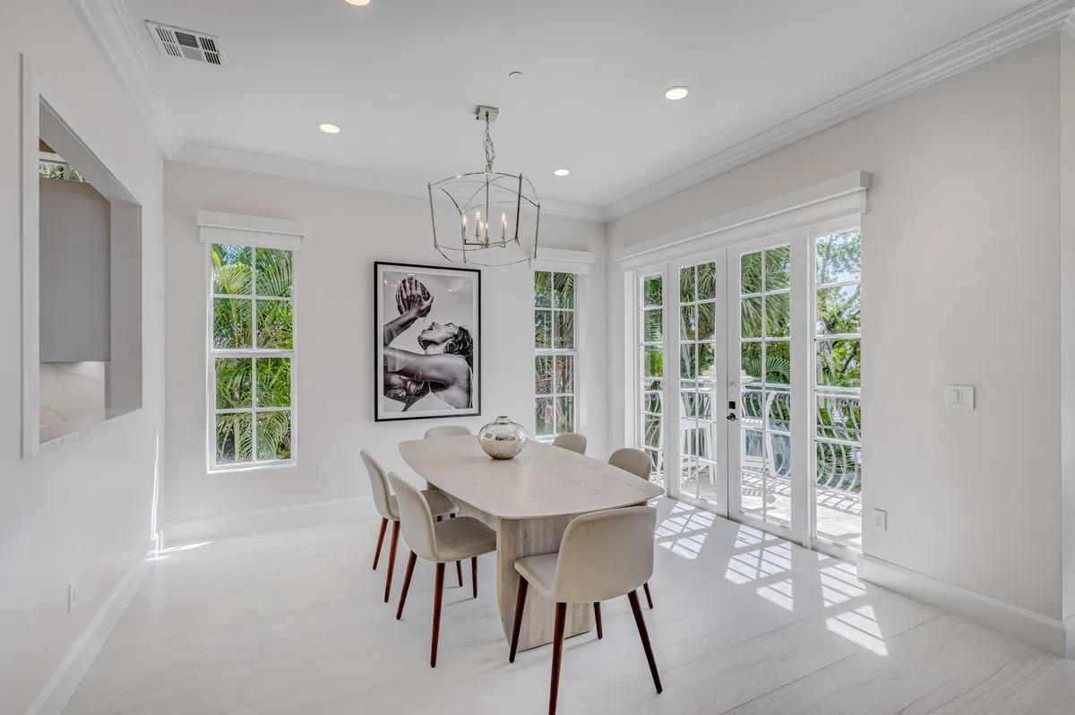 Residence photo 31