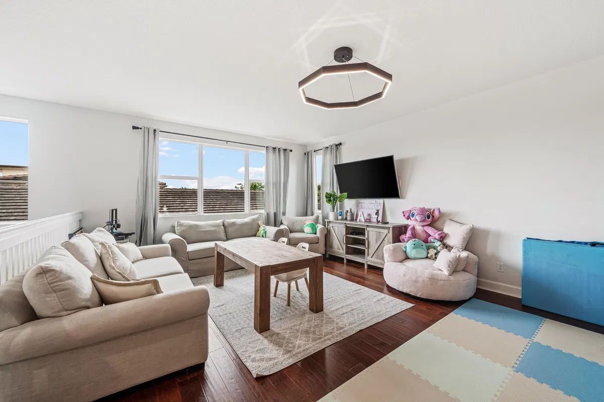 Residence photo 34