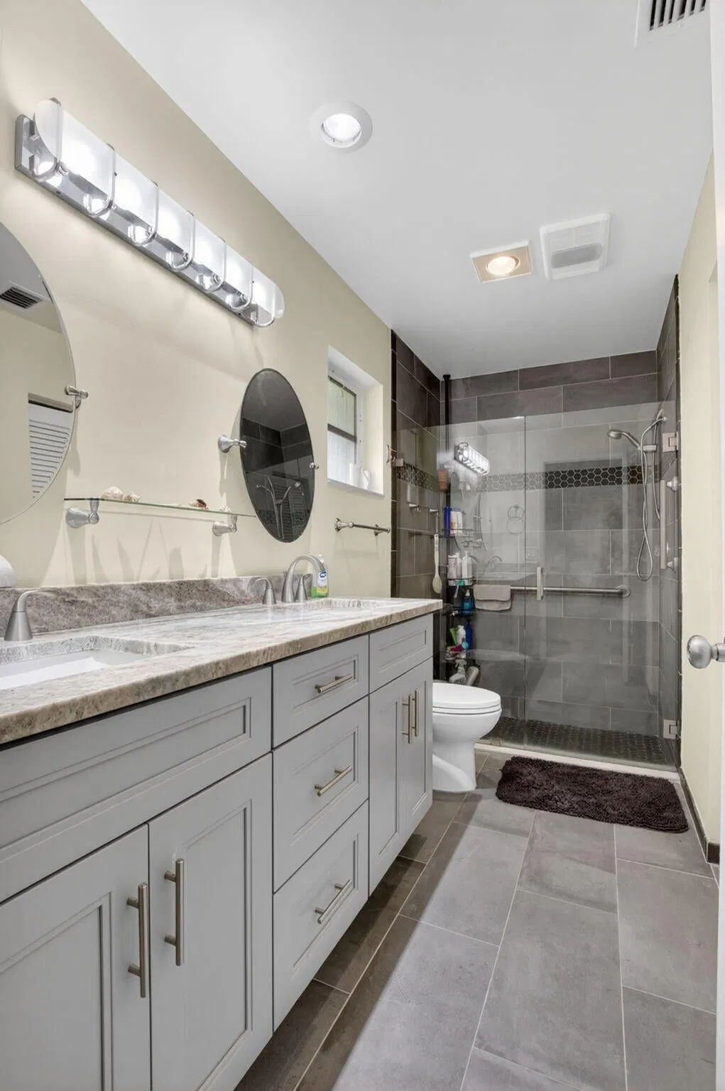 Residence photo 28