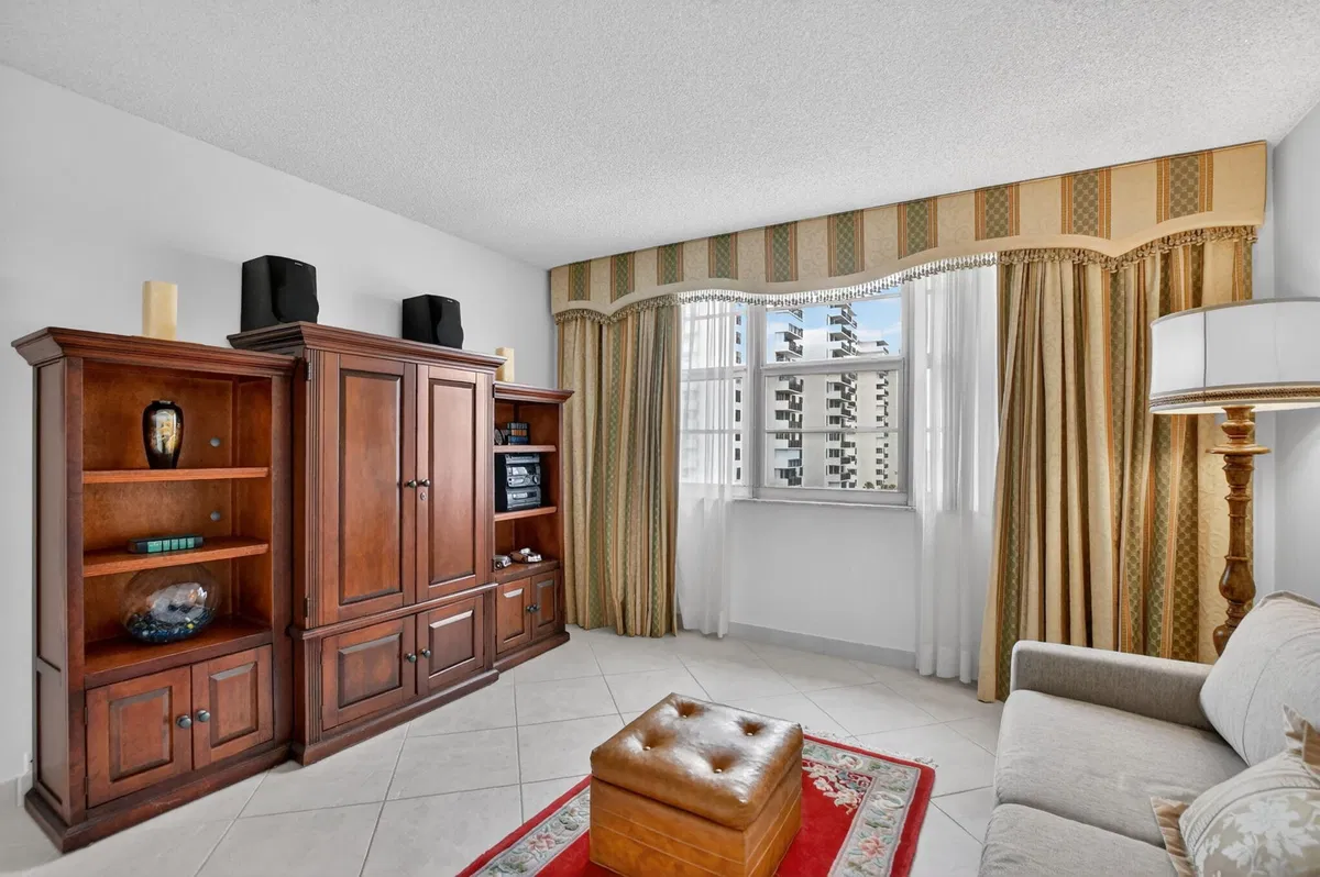Boca Towers Unit 805w photo 13